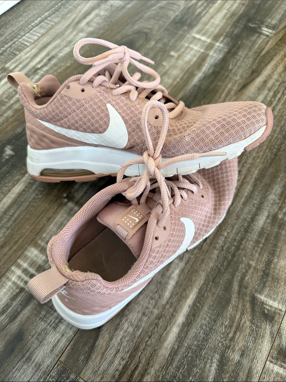 Nike Women's Athletic Sneakers size 7.5